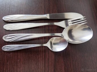 RETRO RUSKE PRIBORY - 4