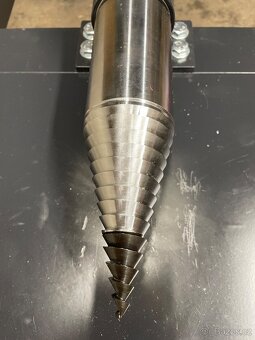 Kuželová štípačka dřeva - 4