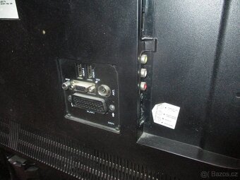 LED televize 80cm HYUNDAI, 32 palců, nemá DVBT2 - 4