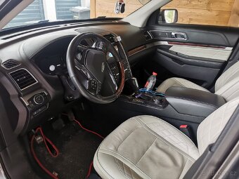 Prodám Ford Explorer Platinum DPH - 4