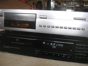 Prodám CD YAMAHA CDX 590 + SONY CDP 497 - 4