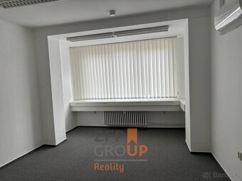 Pronájem kanceláře o rozloze 17 m2, ulice Národních hrdinů, - 4