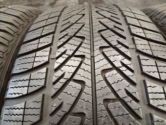Zimní pneu Goodyear 235/55/17 103V - 4