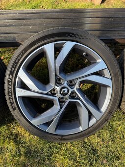 Alu Renault MEGANE IV GT 7,5x18 ET46 5x114,3 - 4