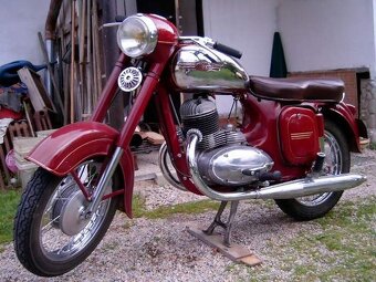 JAWA 250 PODSEDADLOVÉ KRYTY, PLECHY ORIGINAL - 4