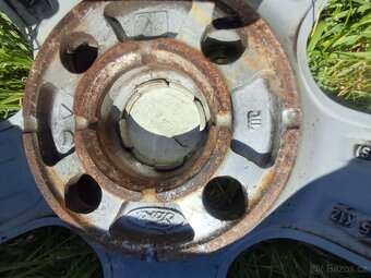 Prodám alu kola originál ford - 4
