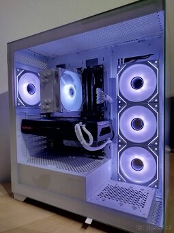 Herní PC RYZEN 9 5900X,RX 7800XT 16 GB,32 GB RAM,2 TB SSD - 4