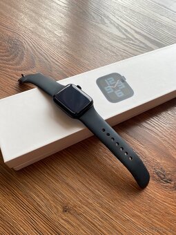 Apple watch SE 40mm - 4