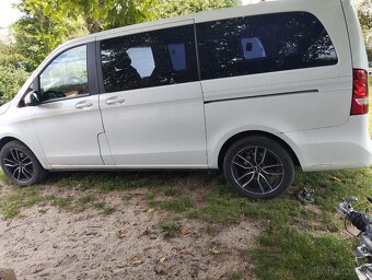 Mercedes V - 4