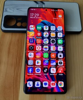 Xiaomi 12 Pro 5G-6,73"WQHD 120Hz,8x3Ghz,12GB/256,50+50+50Mp - 4