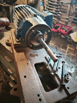 Motor k přirubovému čerpadlu - 4