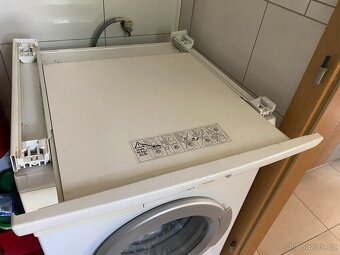 Siemens výsuvná police mezi pračku a sušičku - 4