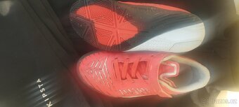 Chlapecká souprava KIPSTA ,sálová obuv Decathlon a Adidas - 4