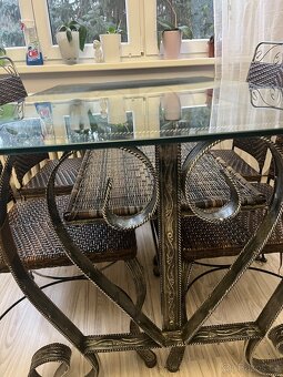 Jídelny stůl a 4 židle (kompletní) - 4