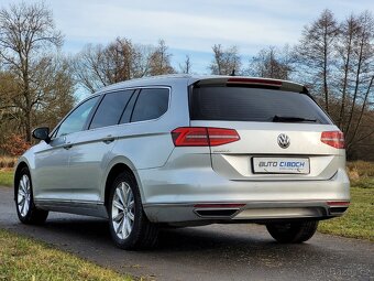 Volkswagen Passat, Kombi 2,0 TDI Highline - 4