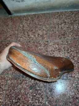 Jawa perak sedlo řidiče - 4