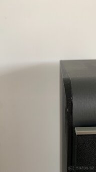 jeden JBL ES90 Black jako středový - 4