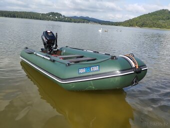 Člun s motorem Parsun 9.8 4t, a elektromotorem - 4