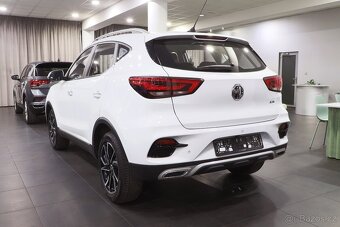 MG ZS 1.5 78kW 76tkm Man. Dynamic LED - záruka Autodraft - 4