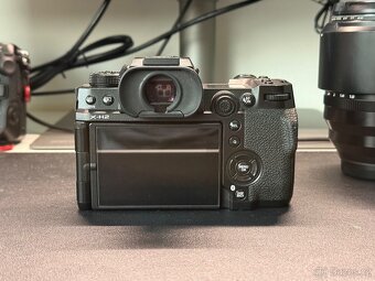 Fujifilm X-H2 - 4