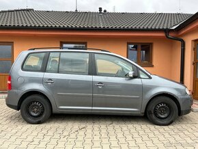 VW Touran 1.9 tdi, 7 míst,6 rychlostí,TK do 3/2026 - 4