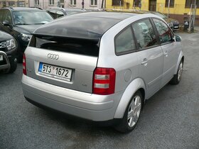Audi A2 1.4 i Panorama - 4