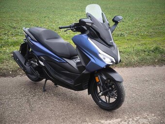Honda Forza 125cm r.v 2023 - 4