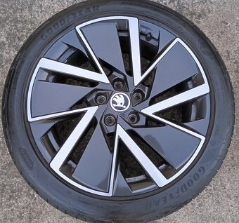 Originál sada disků Škoda Octavia IV 5x112 R18 - 4