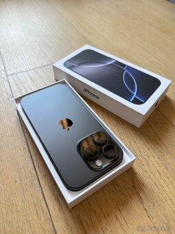 Apple iPhone 16 Pro 128GB černý - 4
