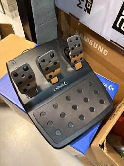 Herní volant Logitech G29 - 4
