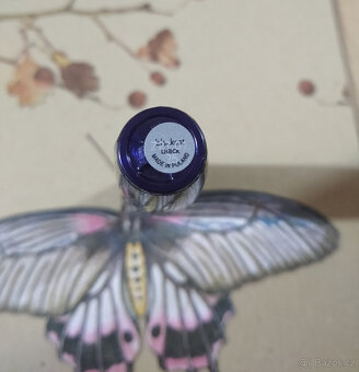 AVON Řasenka Exxtravert Extra Volume 9,5ml - 4