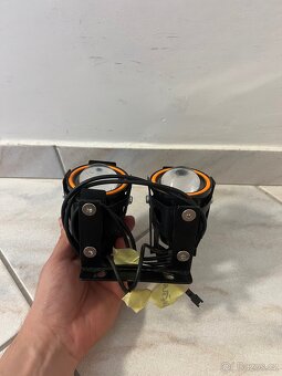 Světla na elektrokoloběžku - 4