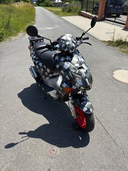 Honda x8r 50ccm 2t - 4