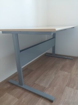 Psací stůl IKEA - 4