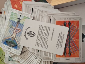 Velká kniha Crowleyho tarotu včetně karet - nová - 4