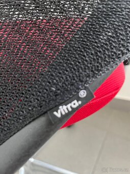kancelářská židle Vitra Meda Pro - 4