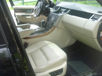 LAND ROVER Range Rover sport 3,6 TdV8 200 kW - 4