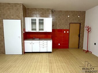 Pronájem bytu 1+kk v Moravském Krumlově, byt 1+kk Moravský K - 4