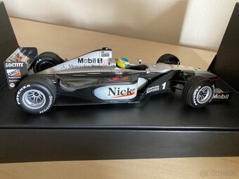 F1 1:18 Minichamps - 4