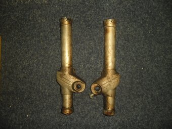 Jawa 250/623 a 350/633 Bizon - 4