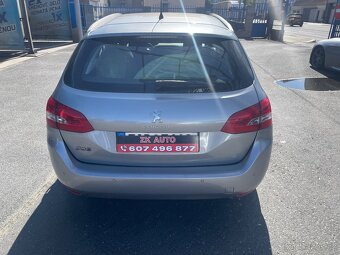 PEUGEOT 308 SW ALLURE 1.2i 96 KW Pure-Tech ČR 2015 - 4
