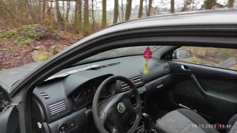 Škoda Octavia combi 1.9Tdi 66kw jako celek na ND pojízdné - 4