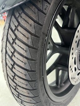 HONDA FORZA 125 KUFR - 4