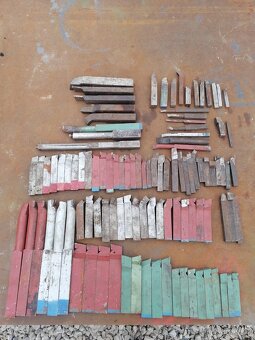 Soustružnické nože - 4