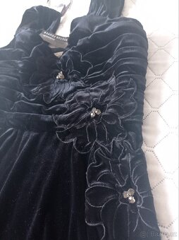 Nové, společenské šaty zn.Muse - 4