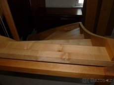 Dřevěné schody do mezipatra - 4