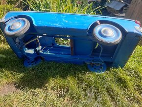 Šlapací moskvič. - 4