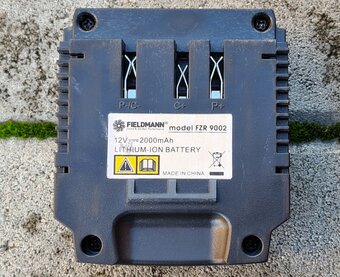 Startovací baterie pro sekačku Fieldmannn FRZ 4615 LiBES - 4