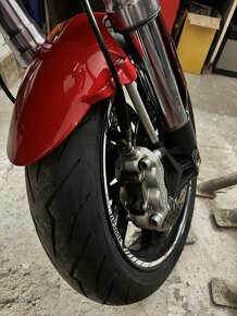 Prodám Ducati Hypermotard 1100 - 4