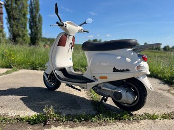 Piaggio Vespa ET4 125ccm - 4